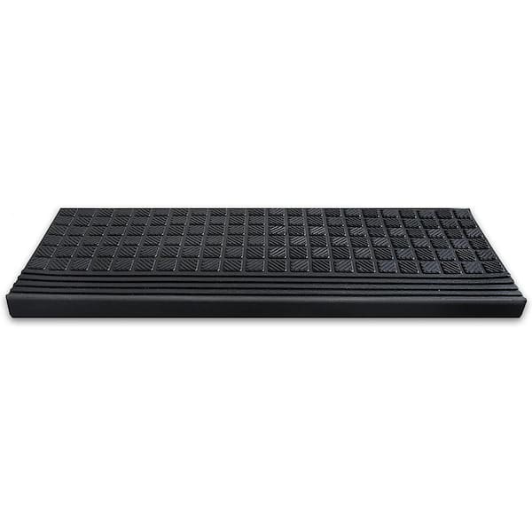 Outdoor Collection Rubberback Black Checkers 10 in. x 30 in. ., Stair Tread Covers (Set of 5)