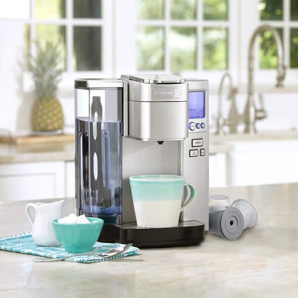https://images.thdstatic.com/productImages/4eaa5a0a-d395-4b39-9bbc-b712d987a17d/svn/silver-cuisinart-single-serve-coffee-makers-ss-10p1-31_600.jpg