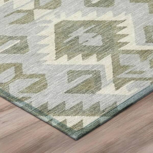 Chantille Machine Washable Indoor/Outdoor Abstract ACN2959 Silver 5 ft. x 7 ft. 6 in. Area Rug