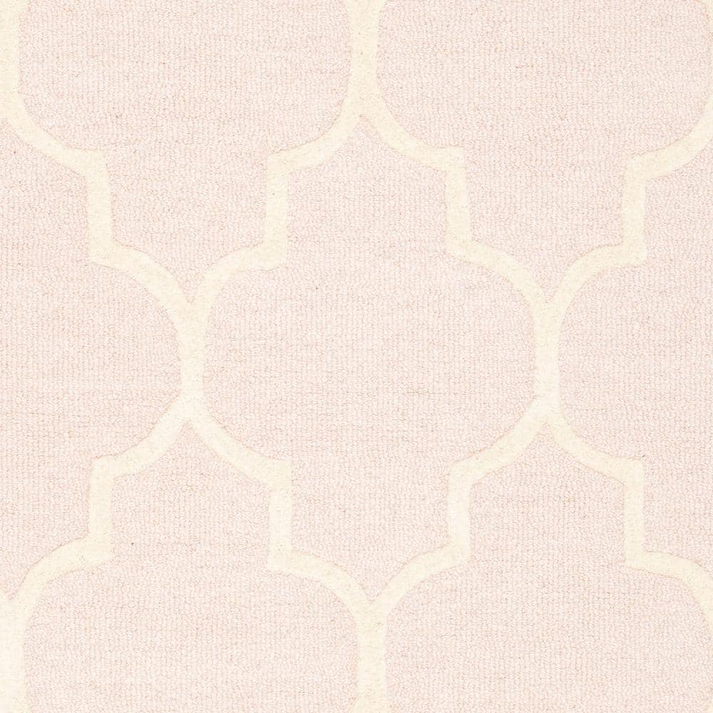 Light Pink and Ivory Hand-Tufted Wool 4' x 6' Area Rug