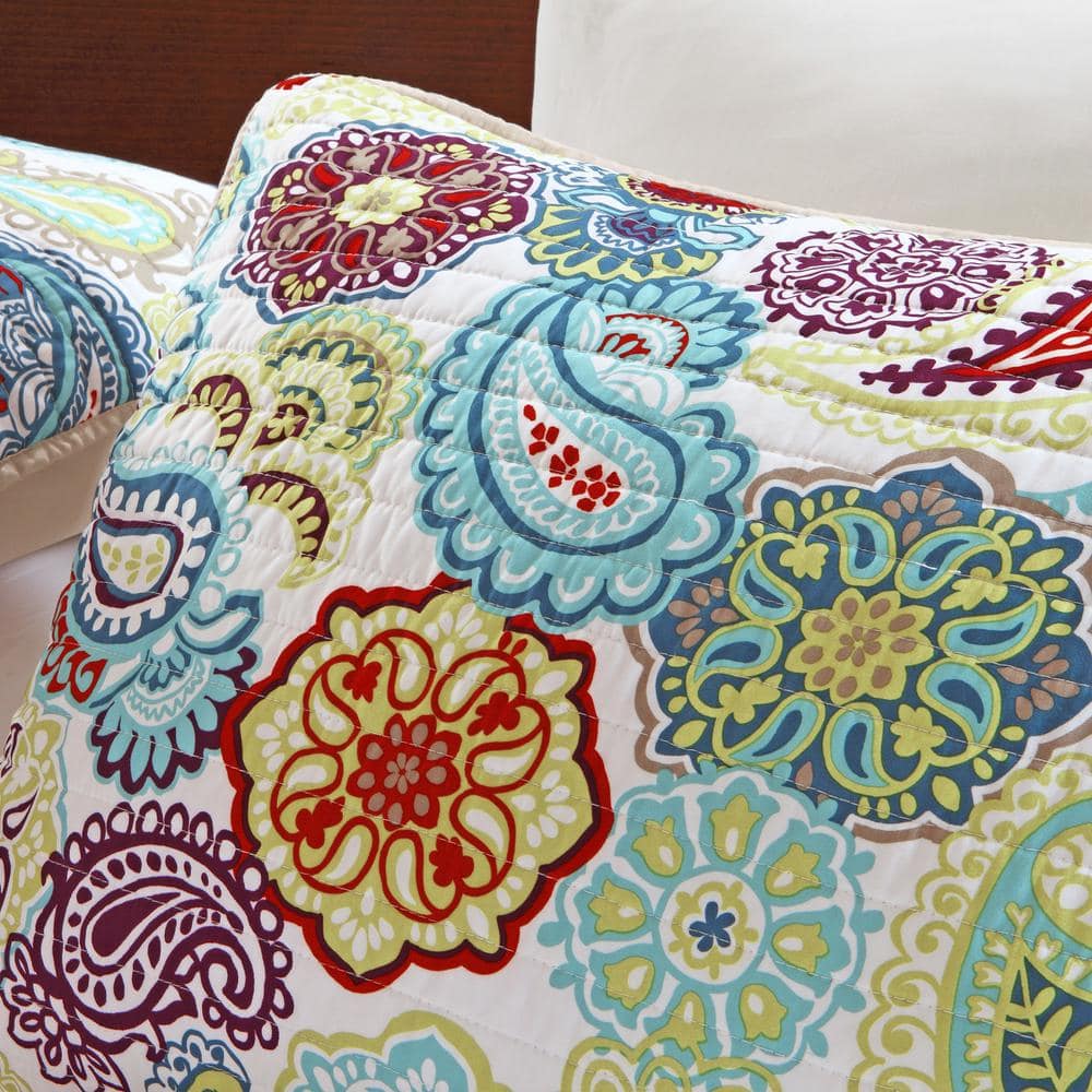 Ivory and Multicolor Reversible Microfiber Full Quilt Set
