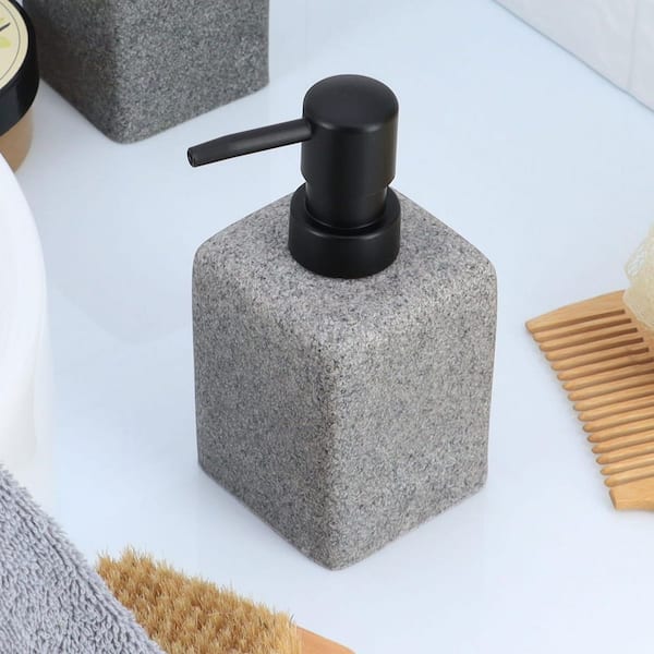 Gap Home Ombre Ceramic Bath Accessory Set, Gray, 3-Pieces, Size: 3-Piece Set: Includes A Lotion/Soap Pump (15.9 oz; 3 in x 3 in x 7.9 in), Soap Dish (