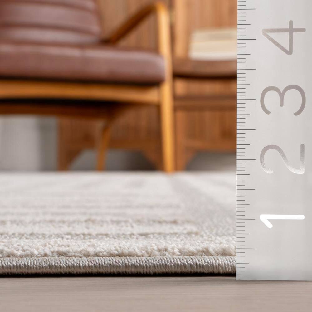 Ivory Geometric Washable Synthetic 4' x 6' Area Rug