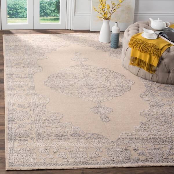 Chester 6 ft. x 9 ft. Ivory/Gray Medallion Area Rug