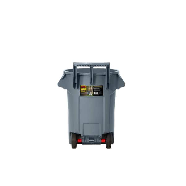 https://images.thdstatic.com/productImages/4ee87ed1-512d-40ec-86f1-cd836e4c0264/svn/rubbermaid-commercial-products-outdoor-trash-cans-2179402-c3_600.jpg