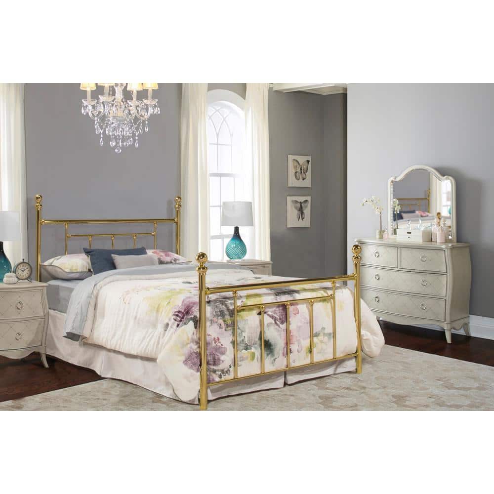 UPC 796995909823 product image for Chelsea King-Size Bed with Rails | upcitemdb.com