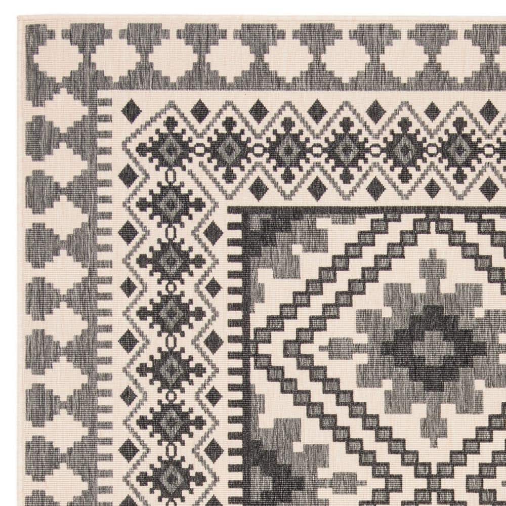 Ivory and Slate Southwestern Synthetic Indoor/Outdoor Area Rug