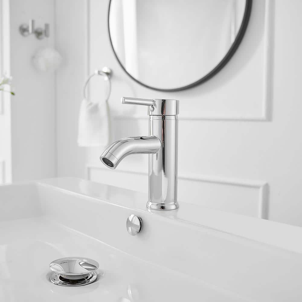 Polished Chrome Single-Handle Bathroom Faucet with Drain Assembly