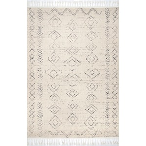 Meredith Moroccan Tassel Ivory 2 ft. x 3 ft. Accent Rug