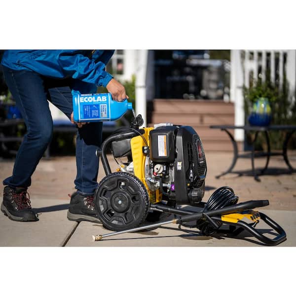 ECOLAB - 1 Gal. All Purpose Premium Pressure Wash Concentrate, Removes Stains on Patios, Cars, Wood and Utility Trailers