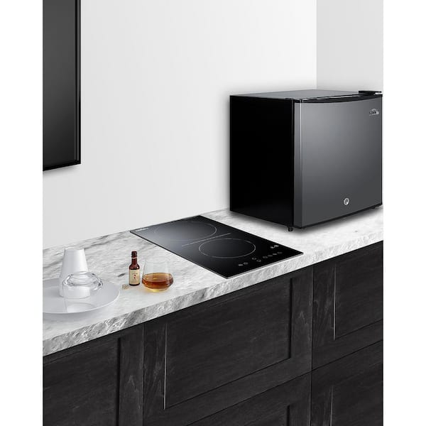 https://images.thdstatic.com/productImages/4f1547eb-2fdf-4808-9094-0dfcba252123/svn/black-summit-appliance-electric-cooktops-crh2bt30230-1d_600.jpg