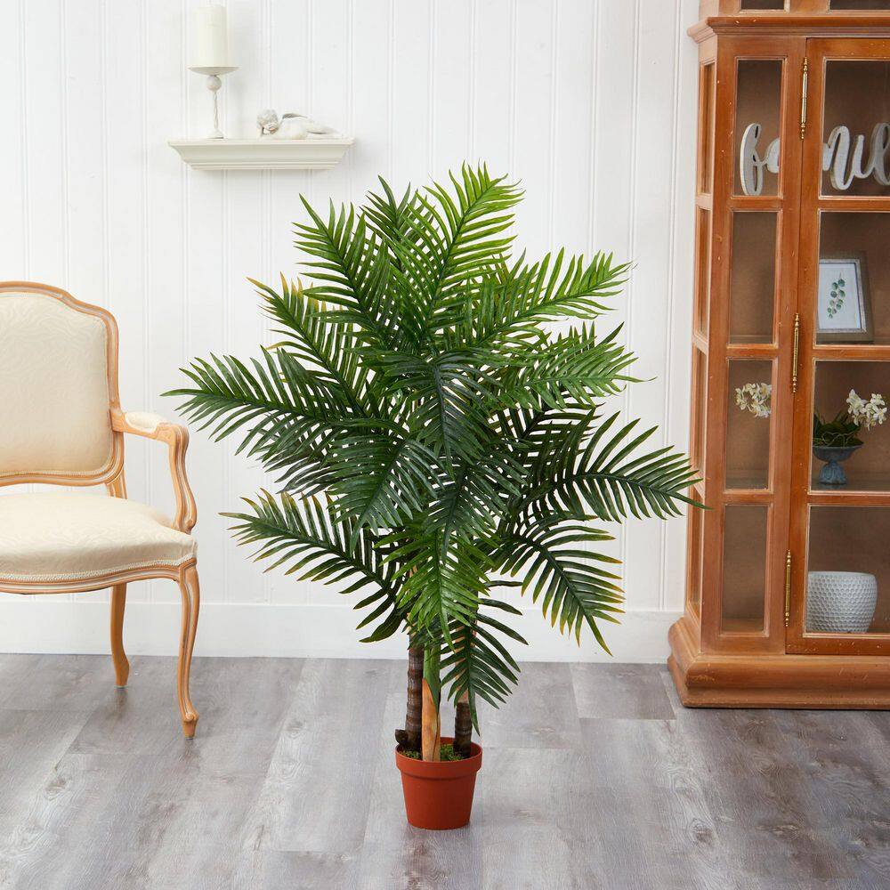 4-Foot Green Plastic Potted Areca Palm Tree