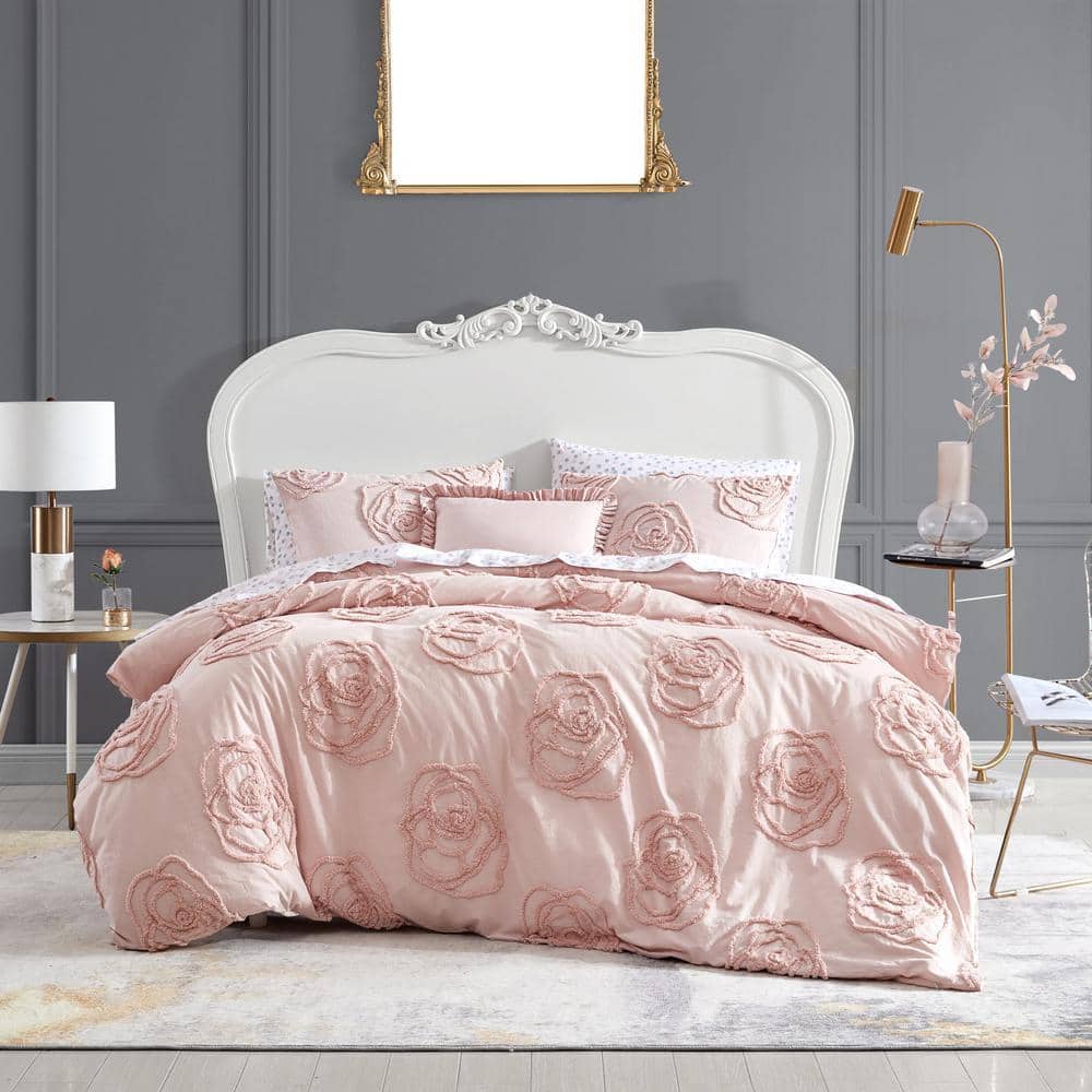 BETSEY JOHNSON Rambling Rose 4-Piece Pink Cotton King Duvet Cover