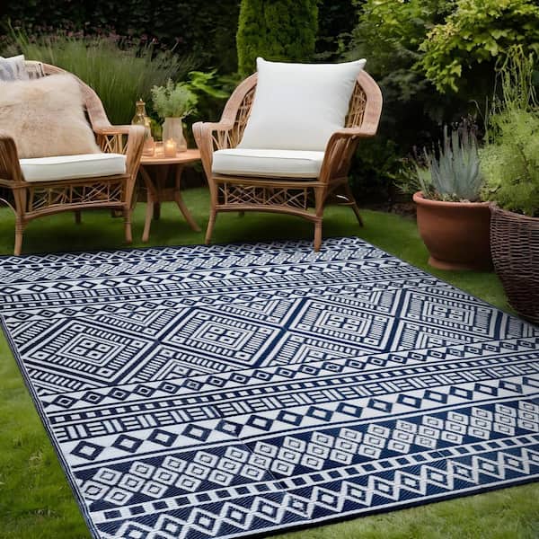 Lightweight White Navy 10 ft. x 14 ft. Moroccan Washable Trellis Reversible Indoor Outdoor Area Rug