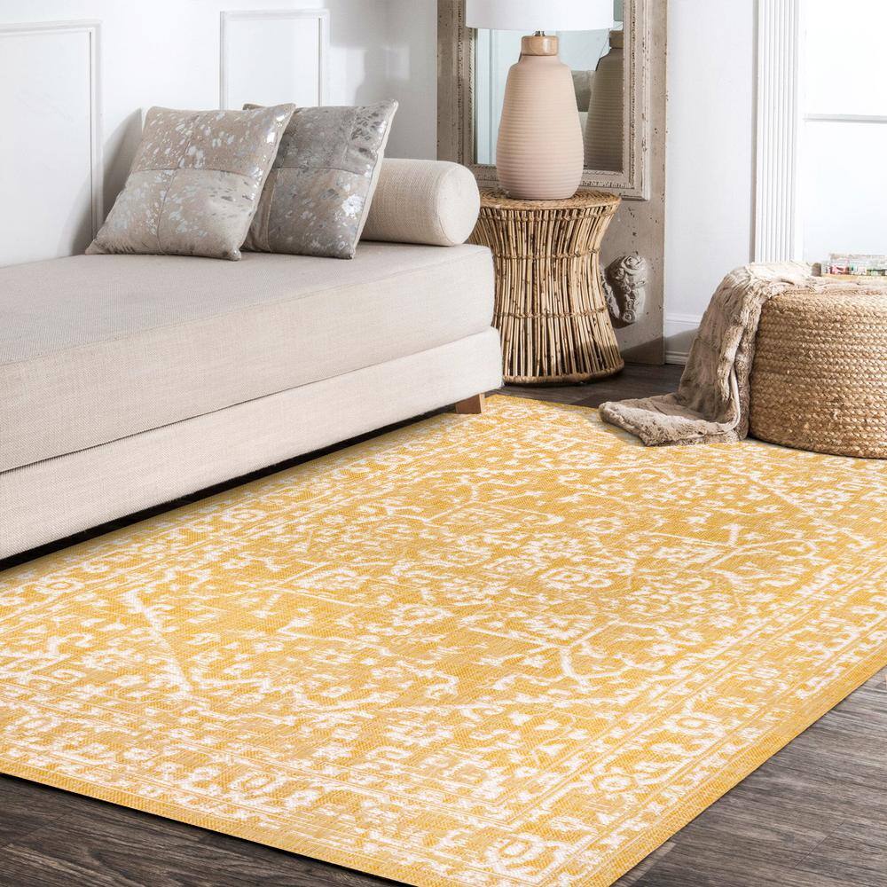 Malta Bohemian Medallion Gray 5x8 Indoor/Outdoor Area Rug