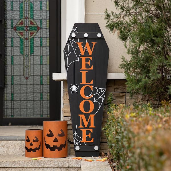Glitzhome 42 in. H Halloween Yard Standing Decor Wooden Welcome ...