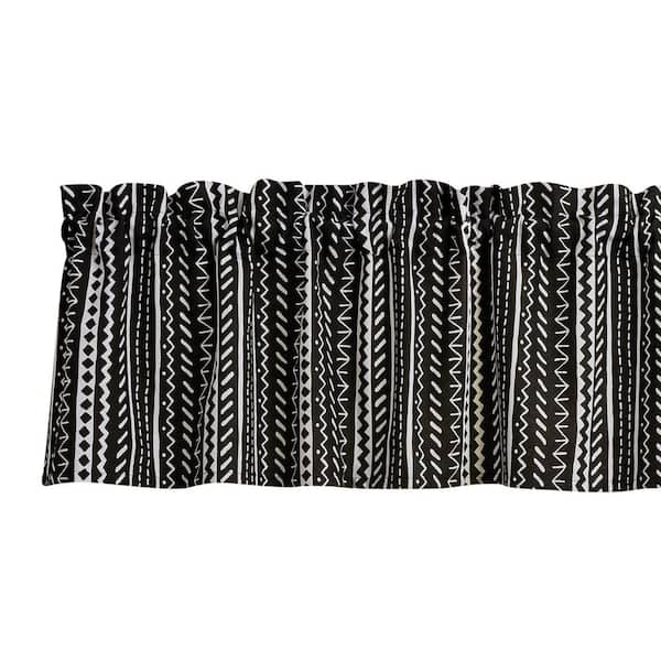 Amaya Valance