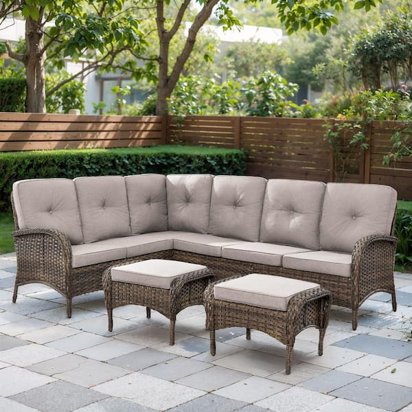 4-Piece Brown Wicker Outdoor Sectional Set with Olefin Beige Cushions and L-Shaped Sofa/Ottomans
