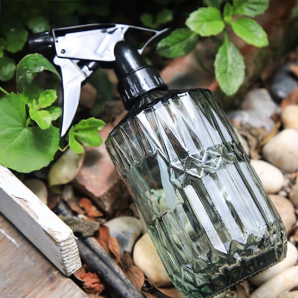 OGETFUUR 15.17 oz. Light Green Handheld Pressure Fine Mist Glass