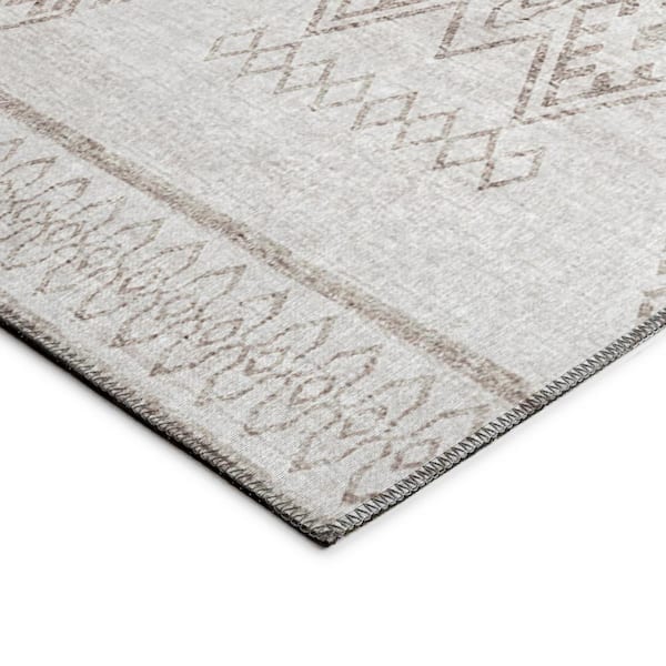 Yuma Beige 2 ft. 3 in. x 7 ft. 6 in. Geometric Indoor/Outdoor Washable Area Rug