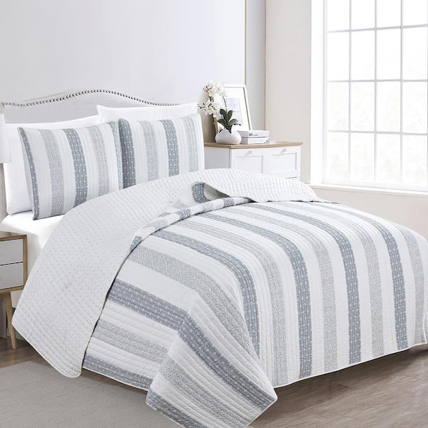 FRESHFOLDS Gray Striped Pattern King Microfiber 3-Piece Quilt Set Bedspread
