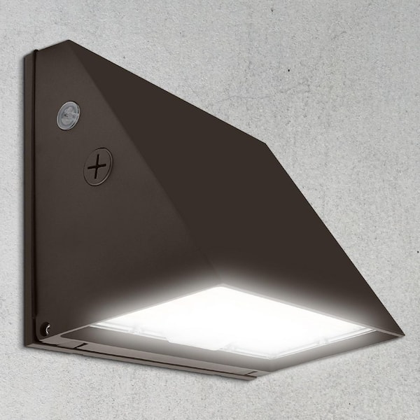 60-Watt LED Full Cutoff Wall Pack Light, 3CCT, Up to 8100LM, TII/TIII/TIV Optics, Photocell, IP65, Dimmable, UL Listed