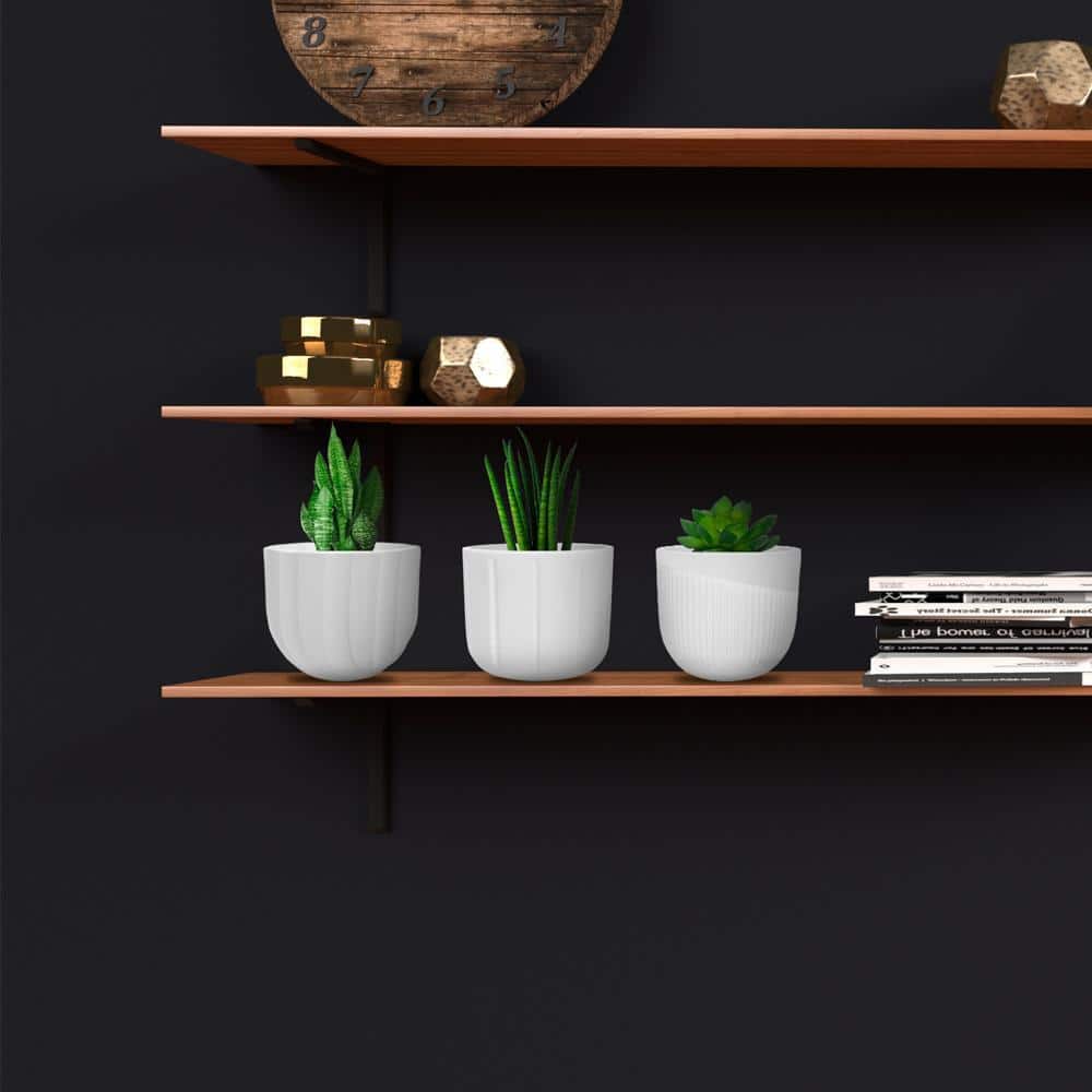 White Polyethylene Resin Indoor/Outdoor Cachepot Set