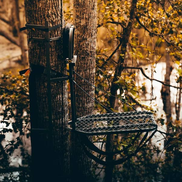 Rivers Edge® Treestands