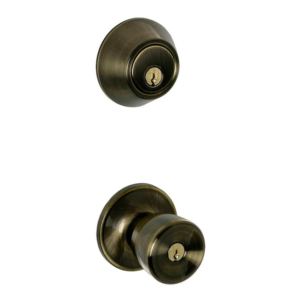 First Secure by Schlage Hawkins Knob Hall and Closet Lock in Bright Brass