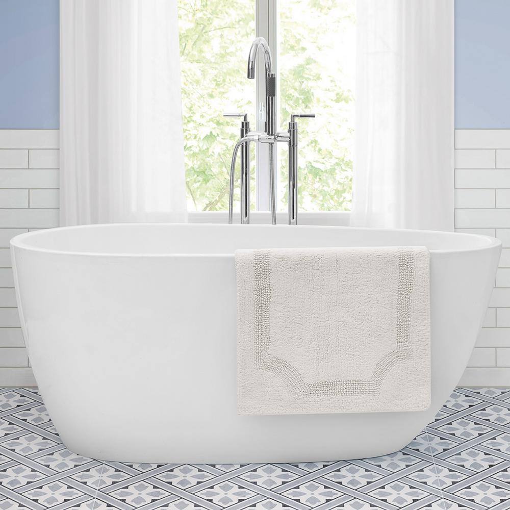 Ivory Reversible Cotton Bath Rug with Textured Design