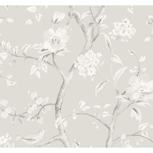 Luxe Retreat Metallic Silver and Fog Southport Floral Trail Paper Non-Pasted Wallpaper (Covers 60.75 sq. ft.)