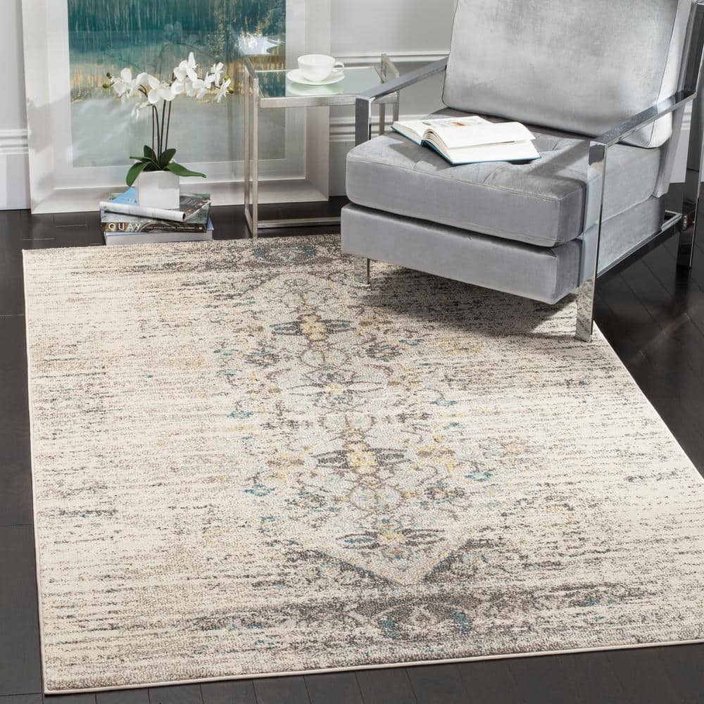 Reversible Gray Synthetic 5'1" x 7'7" Hand-Knotted Area Rug