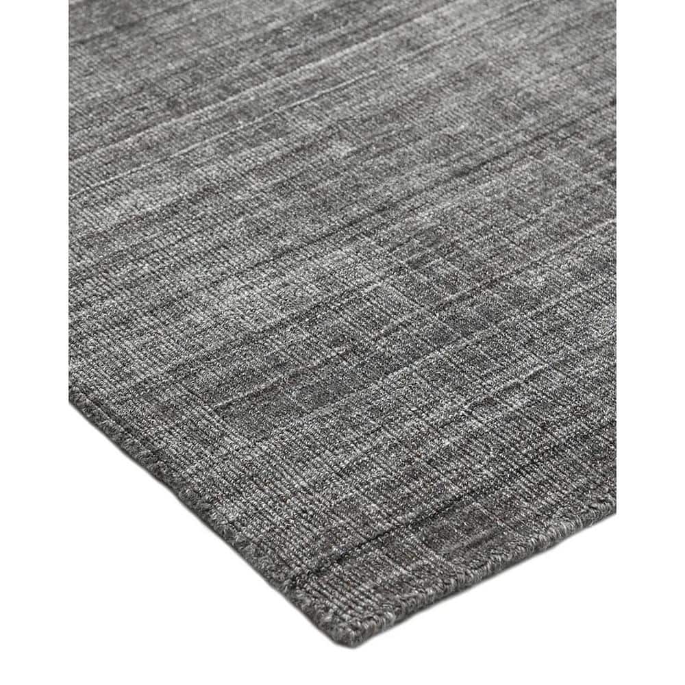 Luxurious Handcrafted 9' x 12' Gray Wool & Viscose Area Rug