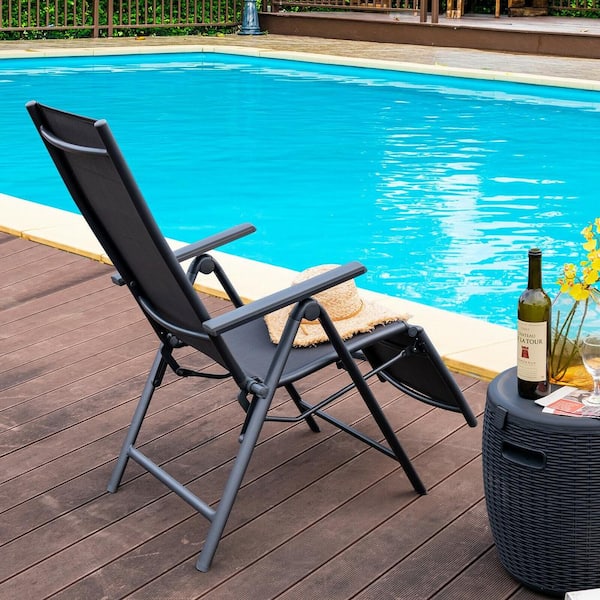 1-Piece Outdoor Folding Lounge Recliner Chair with 7 Adjustable Backrest and Footrest Positions