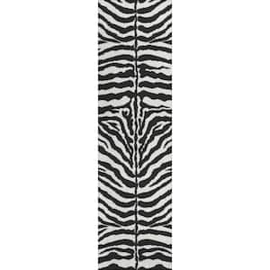 Kruger Ivory 2 ft. 3 in. x 7 ft. 6 in. Animal Print Runner Rug