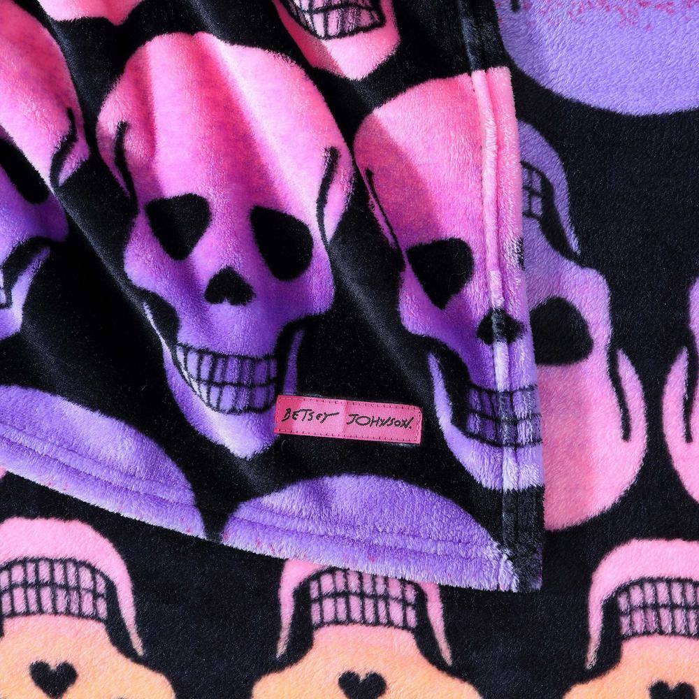 Skull Ombre Black and Multicolor Fleece Throw Blanket
