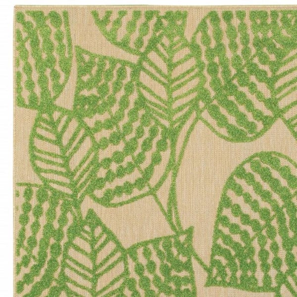 Green 4 ft. x 5 ft. Loomed Polypropylene Rectangle Indoor/Outdoor Area Rug