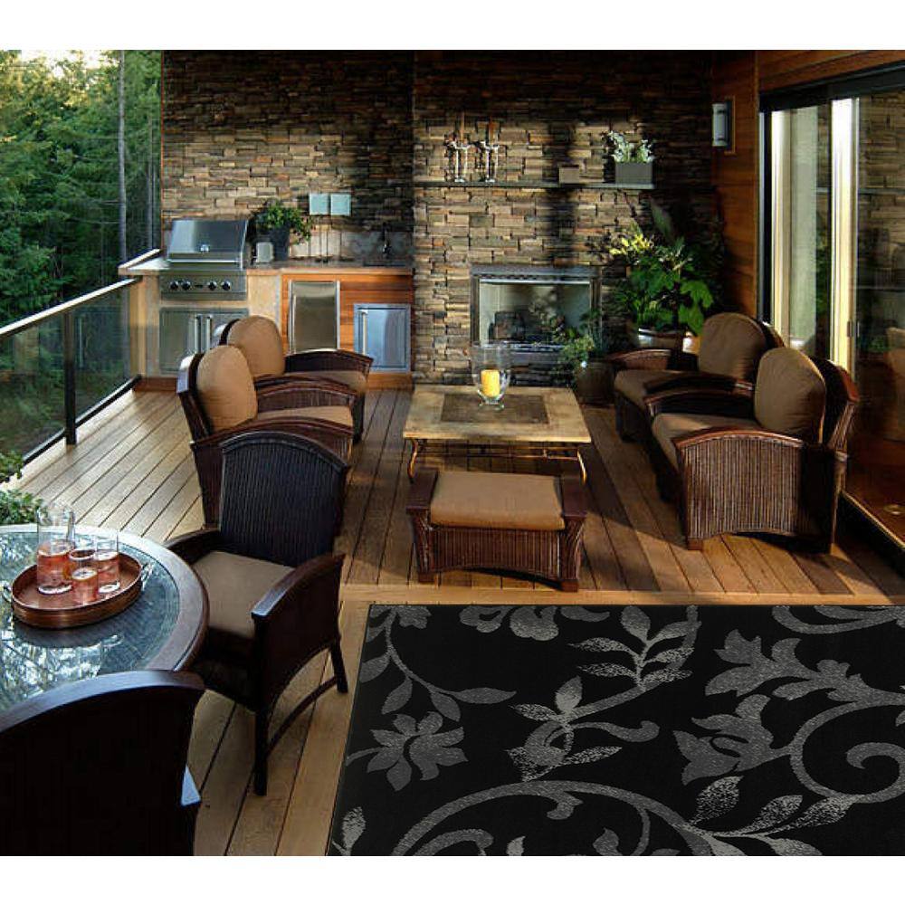Grace Black and Gray Floral Synthetic Indoor Area Rug