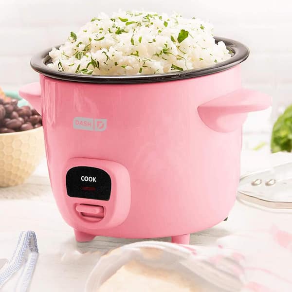https://images.thdstatic.com/productImages/4fd1935c-c801-45e4-9c35-018457d4f5ae/svn/pink-dash-rice-cookers-985119609m-1f_600.jpg