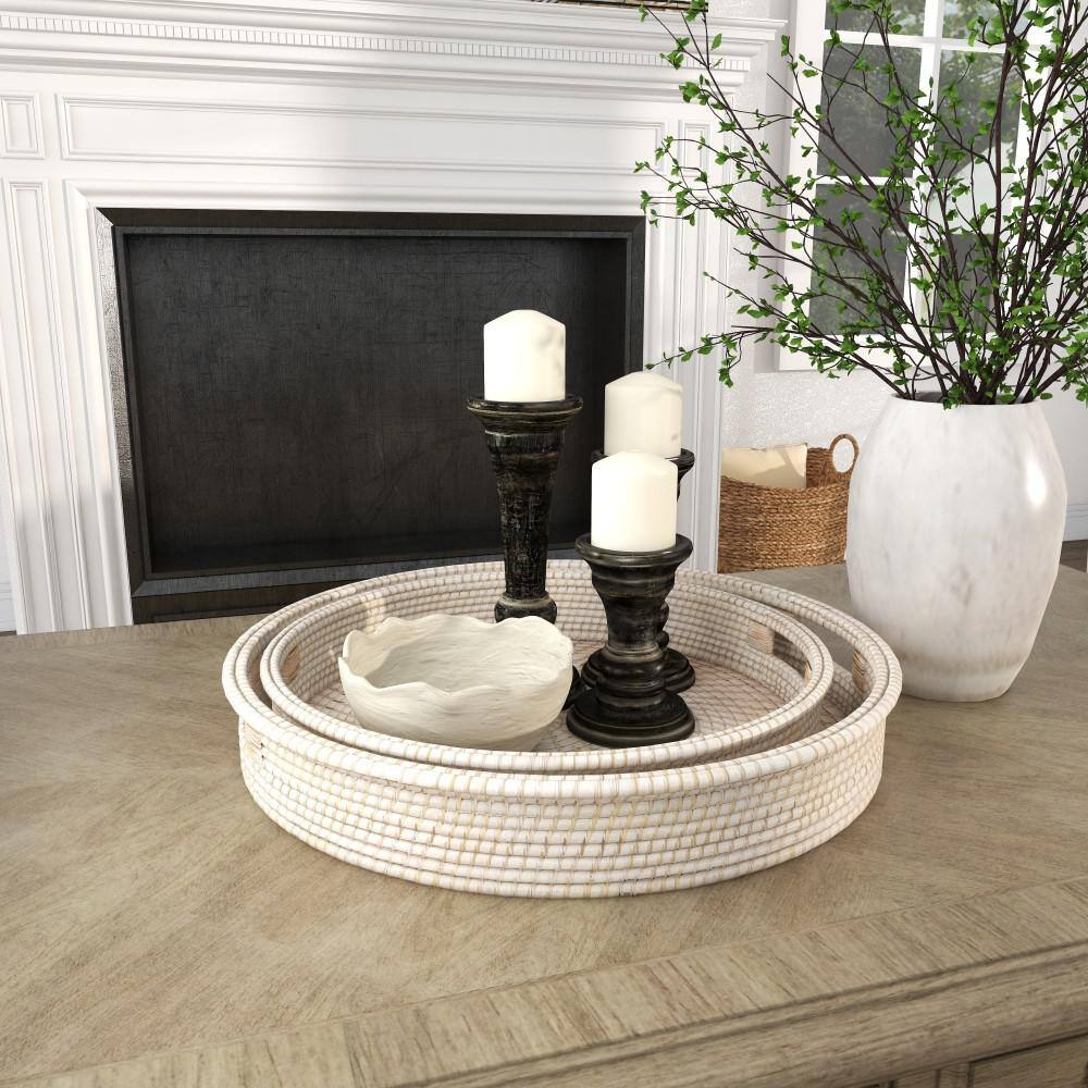 Cream Checkered Round Rattan Decorative Tray Set, 20" and 16"