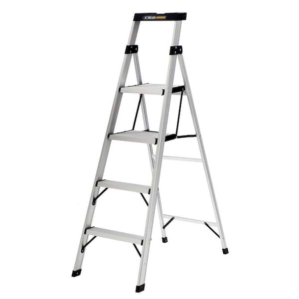 Gorilla Ladders 6 ft. Aluminum Step Ladder with 250 lb. Load Capacity Type I Duty Rating