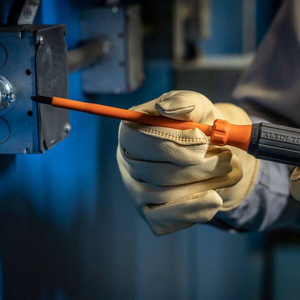 Klein Tools Insulated Screwdriver, #1 Phillips Tip, 6 in. Round