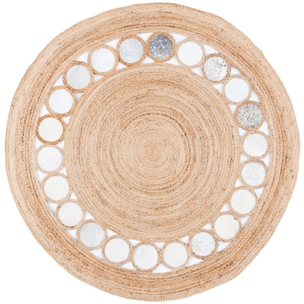 SAFAVIEH Natural Fiber Beige/Gray 5 ft. x 5 ft. Round Solid Area Rug