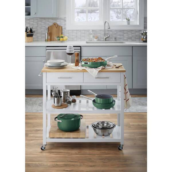 TrafficMaster - Lakeshore Pecan 7 mm T x 7.6 in. W Laminate Wood Flooring (24.2 sqft/case)