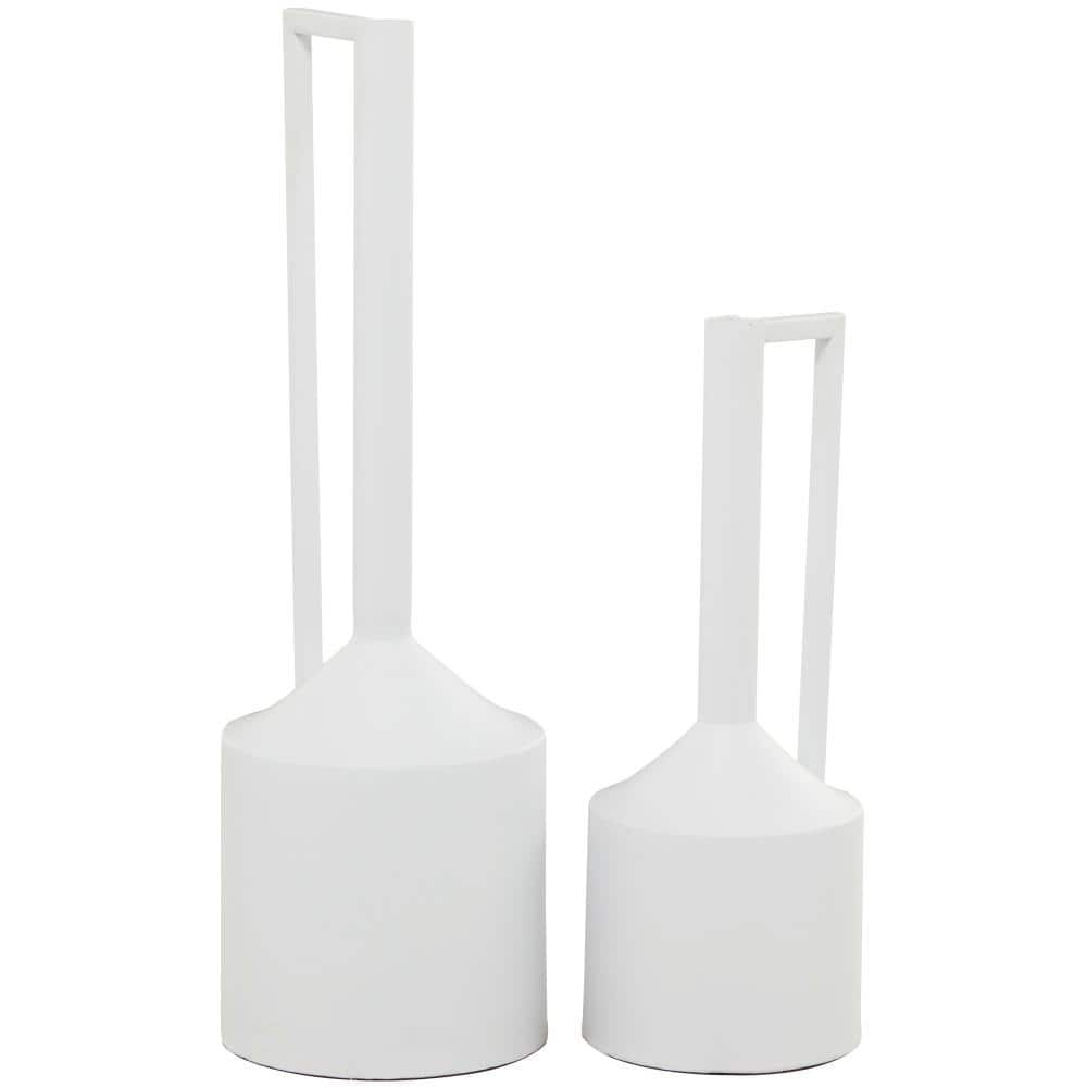 CosmoLiving by Cosmopolitan 22 in., 16 in. White Metal Decorative Vase with Handles (Set of 2)