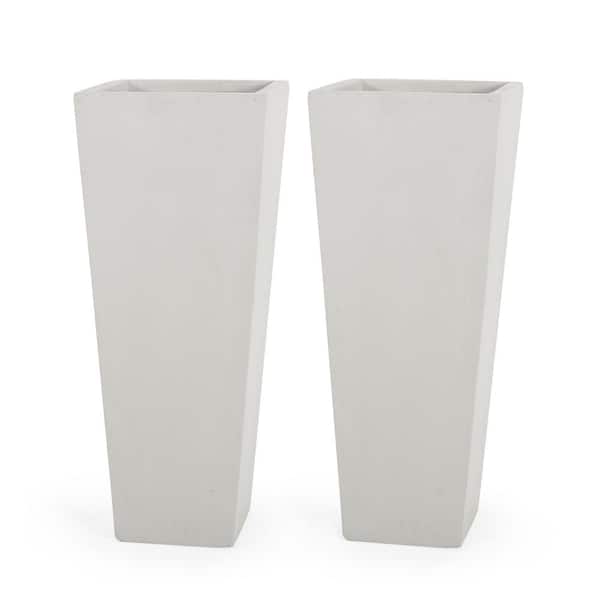 Bailor 32.50 in. Matte White Lightweight Concrete Outdoor Patio Planters (Set of 2)