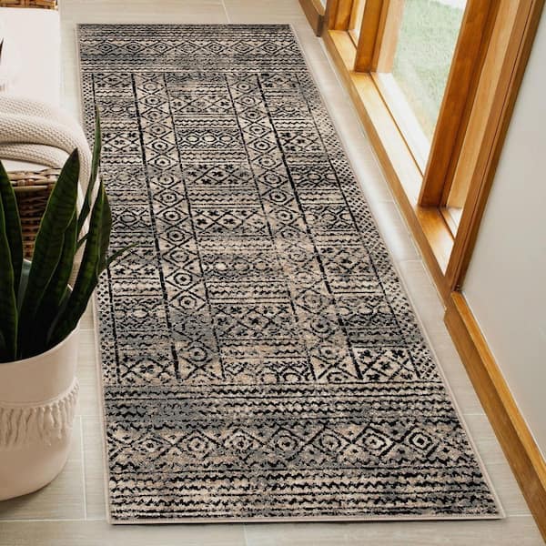 Navajo Cream 2 ft. 6 in. x 10 ft. Floral Geometric Border Indoor Runner Rug