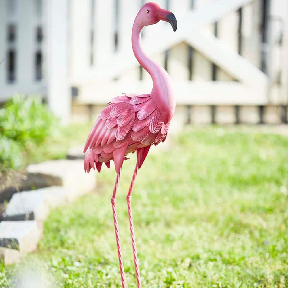 35-Inch Pink Metal Flamingo Garden Statue