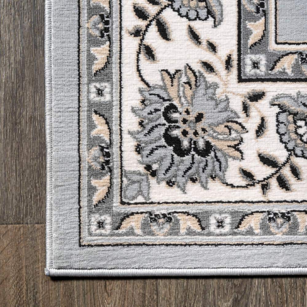 Light Gray and Cream Synthetic Persian Style Area Rug, 4' x 6'