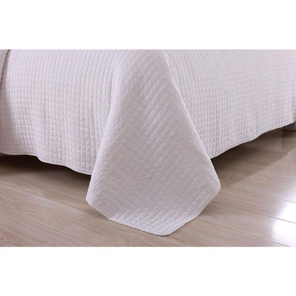 King Size White Cotton Reversible Quilt Set
